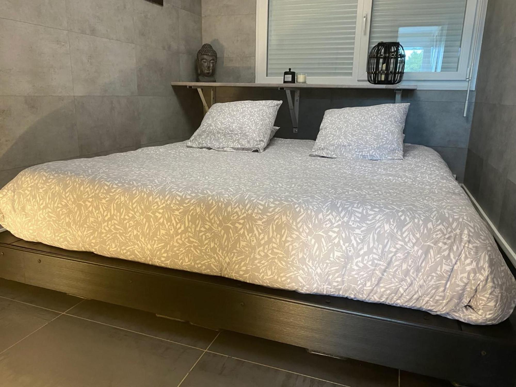Au Petit Bonheur Imprevu Apartment Douai Luaran gambar